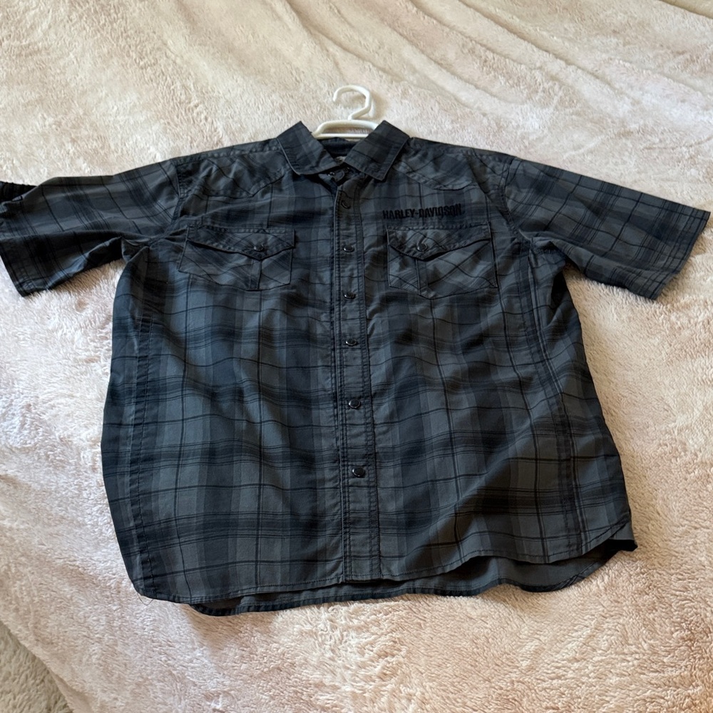 Harley-Davidson Men's Dark Gray Plaid snap Button Down Shirt